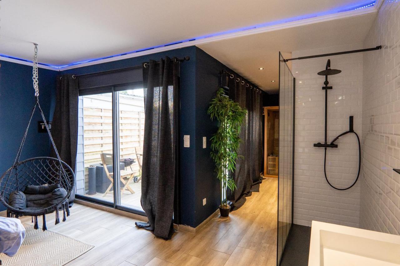 Capsule Temps Suspendu - Balneo, Home Cinema & Billard Valenciennes Kültér fotó