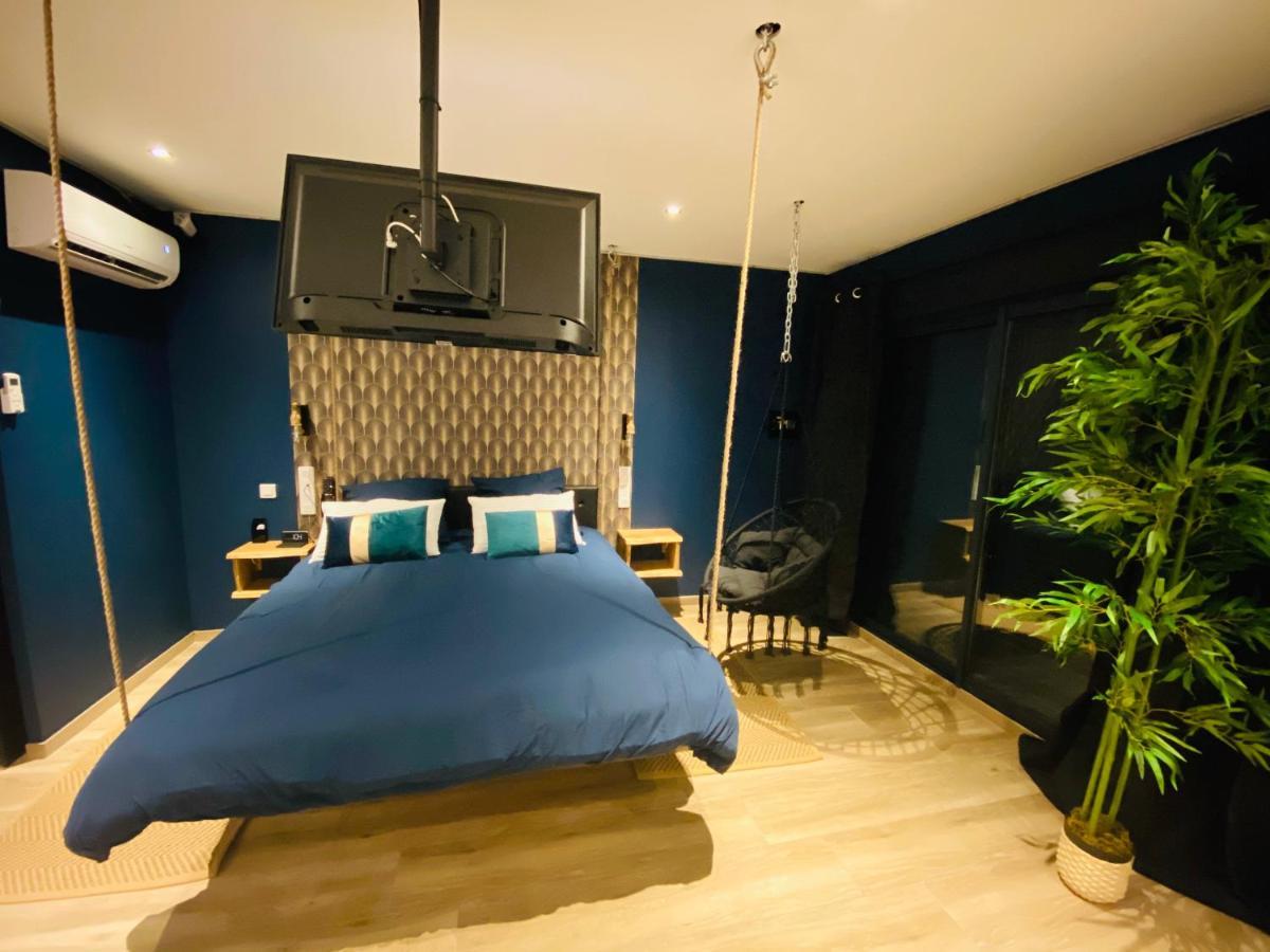 Capsule Temps Suspendu - Balneo, Home Cinema & Billard Valenciennes Kültér fotó